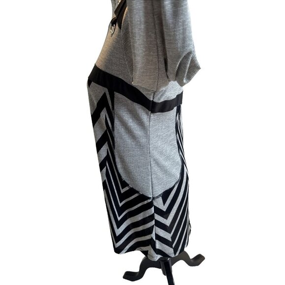 Artex Fasions long sleeves tunic small md in Canada Black Grey zig zag - Picture 6 of 10